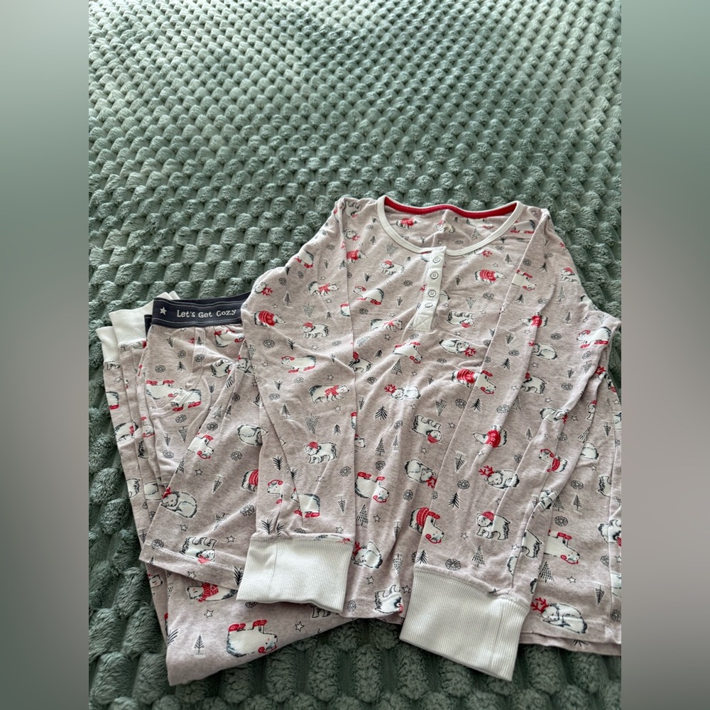 Cuddl Duds Women's Pajamas - Red and Gray